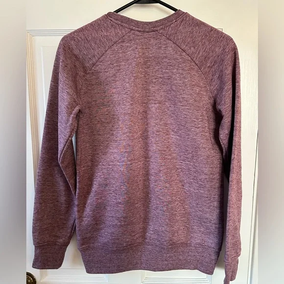 The North Face Women’s Heritage Patch Crew - Picture 10 of 10